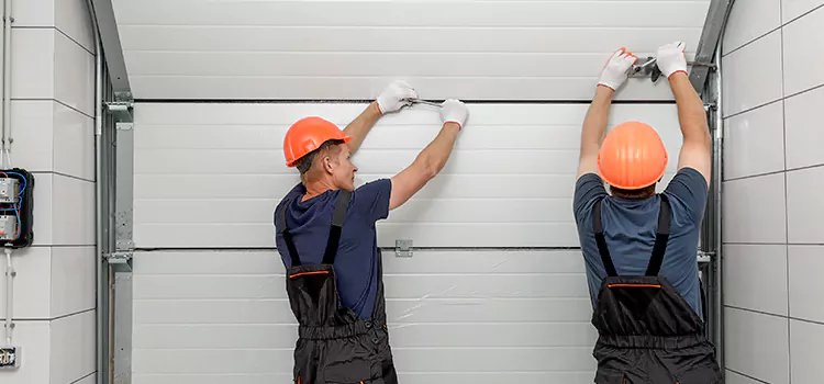 Choose Us for Your Garage Door Needs in Florida Ridge